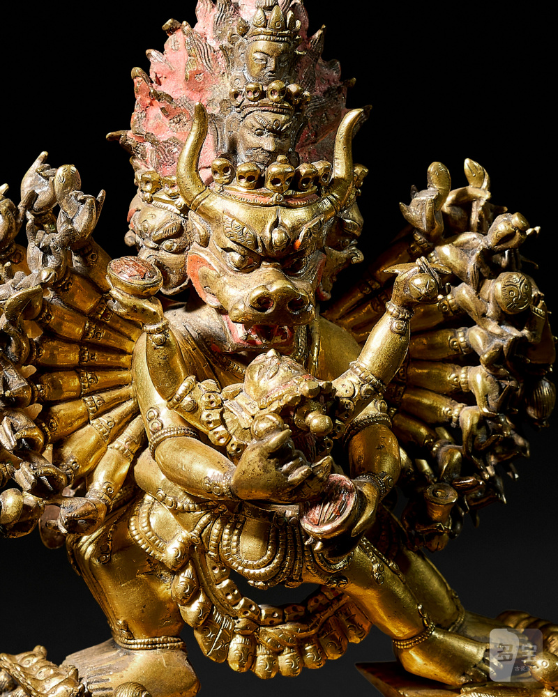 STATUE DE VAJRABHAIRAVA EN ALLIAGE DE CUIVRE DORÉ  TIBET, XVIIIE SIÈCLE - 图5